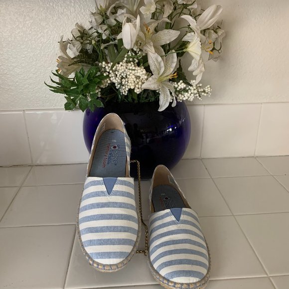 BOBS from Skechers Shoes - Bob's for Sketcher's Blue & White Striped Shoes